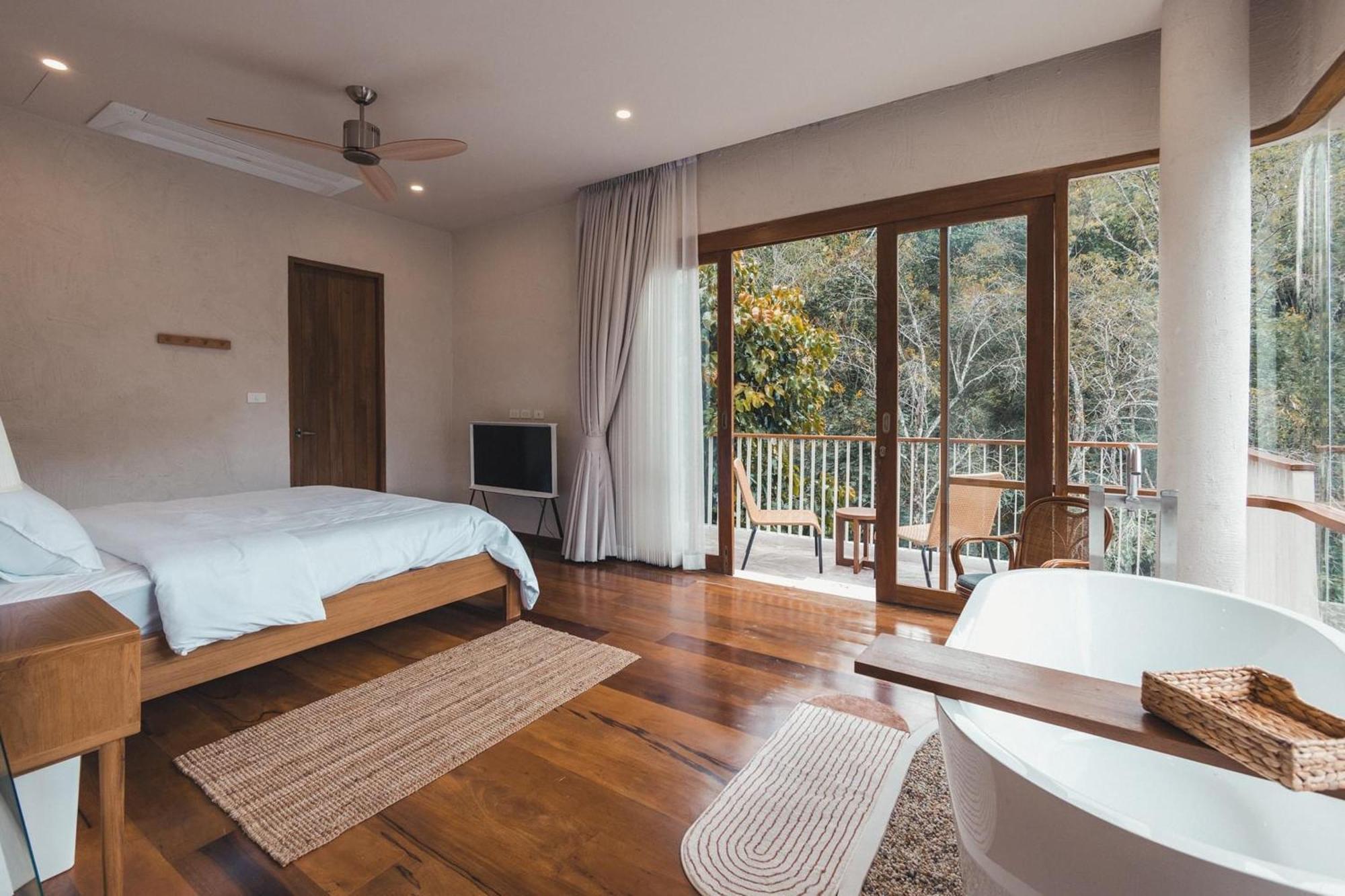 Taryn Tara Cafe And Stay Chiang Mai Zewnętrze zdjęcie