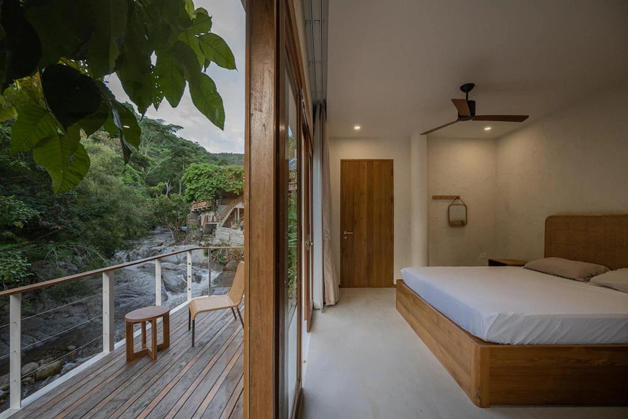 Taryn Tara Cafe And Stay Chiang Mai Zewnętrze zdjęcie